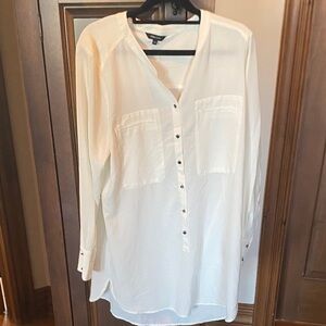RW&CO. White Button-Down Shirt